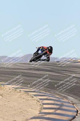 media/Dec-07-2025-CVMA (Sun) [[3e7d2de5dc]]/Race 7-Formula Lightweight Twins Shootout/